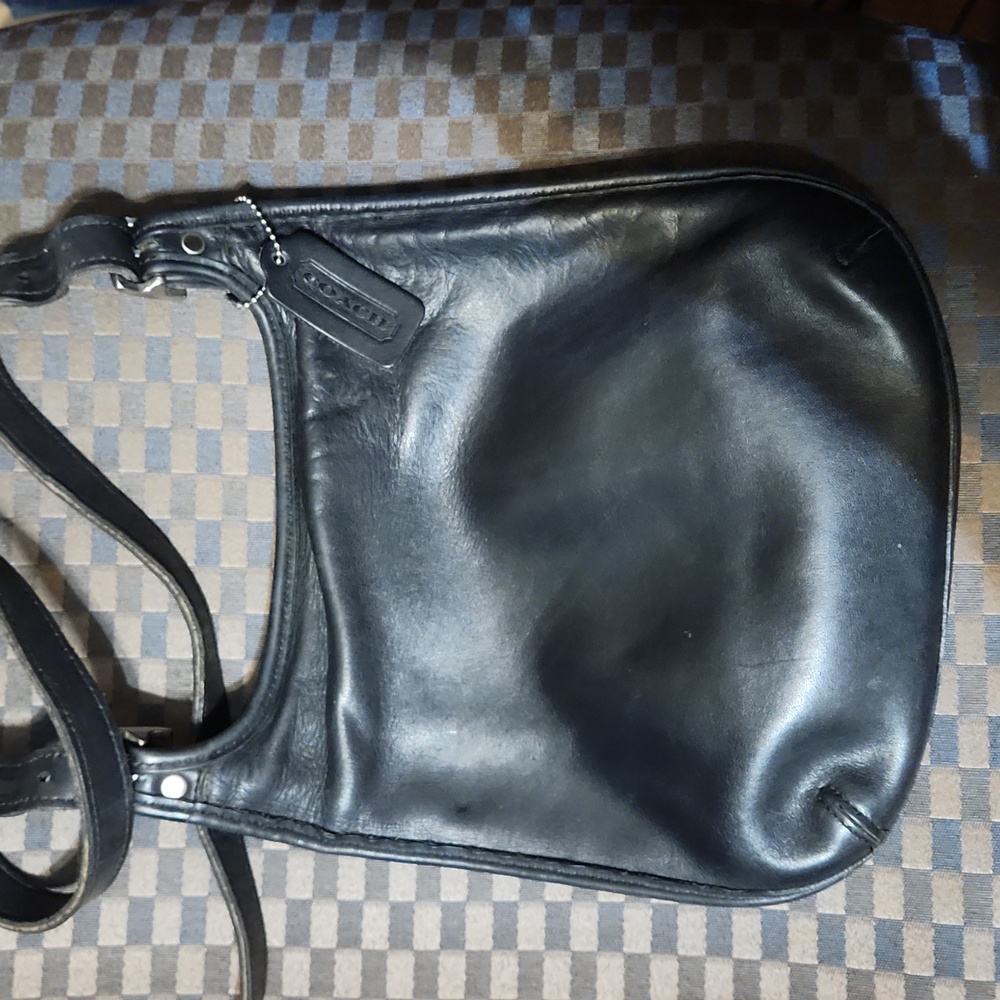 Vintage Coach Black Leather Purse Crossbody - Picture 2 of 4